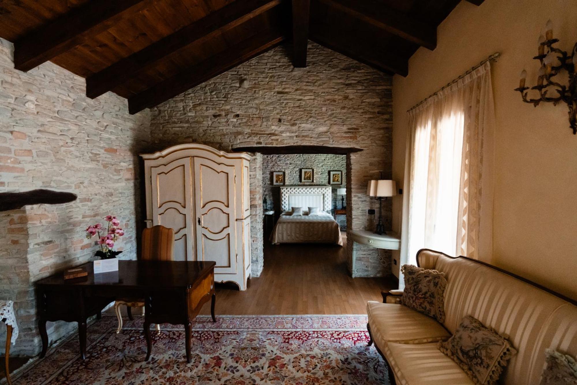 Cadgal - Tenuta La Cova Calamandrana Zewnętrze zdjęcie